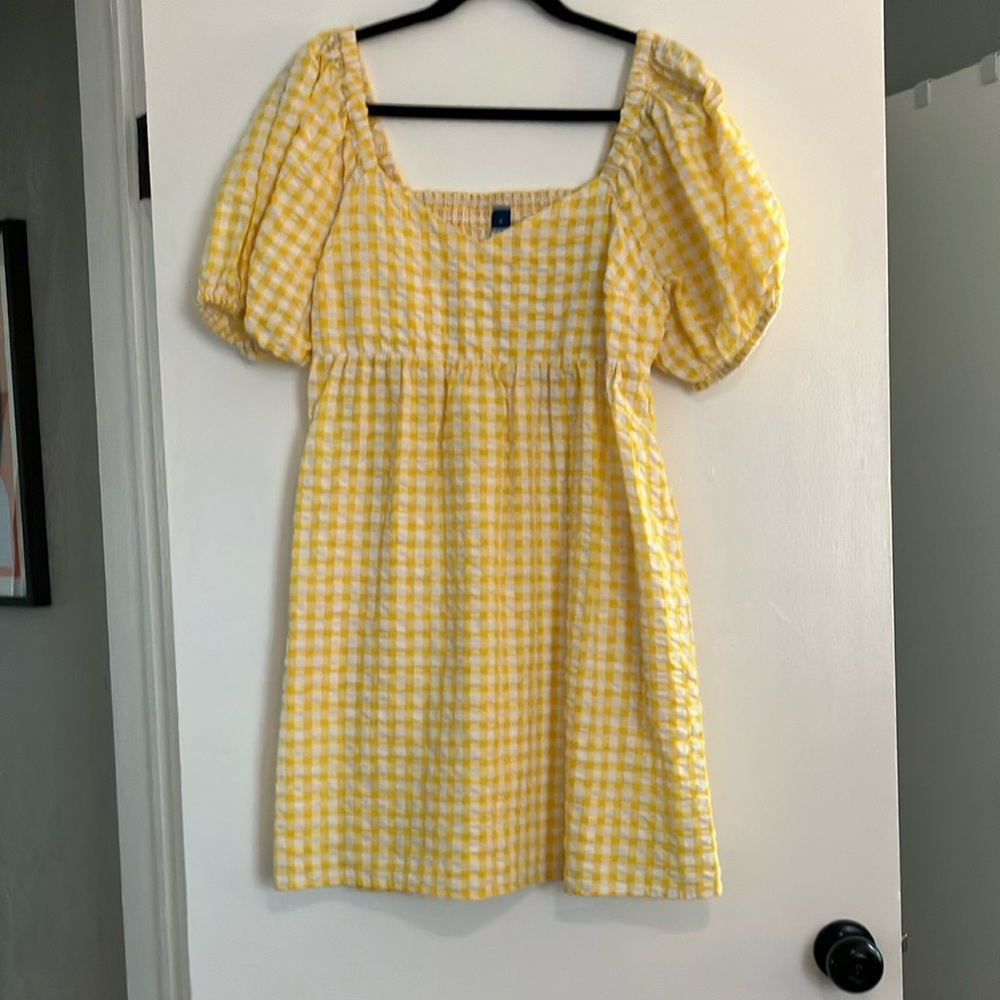 Old Navy Yellow and White Gingham Puff Sleeve Dress